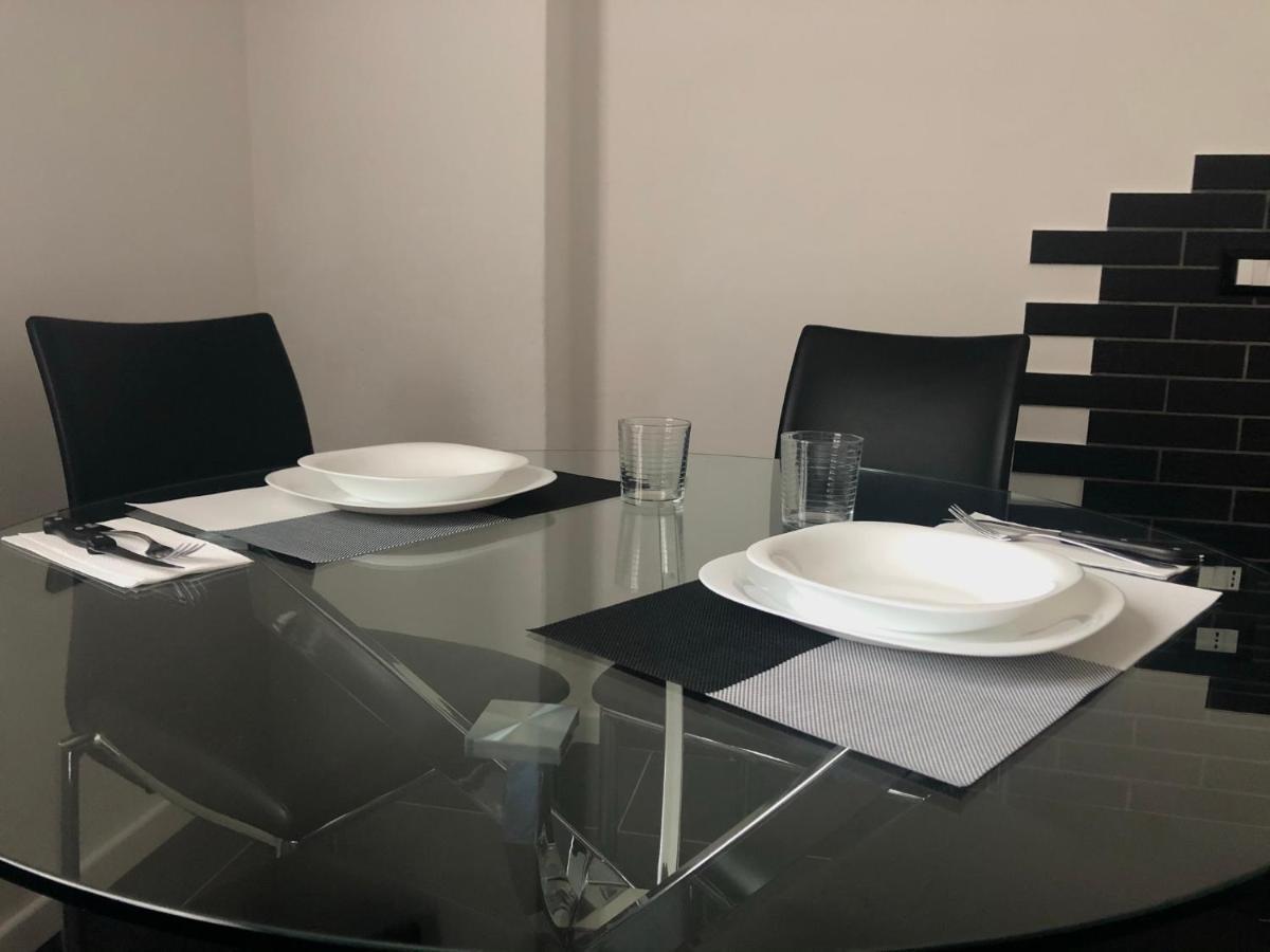 Blaxej, Nel Cuore Di Verona, Moderno Ed Elegante, 4 Posti Letto, Wi-Fi, Self Check In Apartment Exterior foto