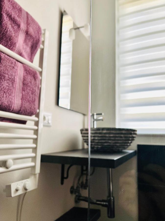 Blaxej, Nel Cuore Di Verona, Moderno Ed Elegante, 4 Posti Letto, Wi-Fi, Self Check In Apartment Exterior foto